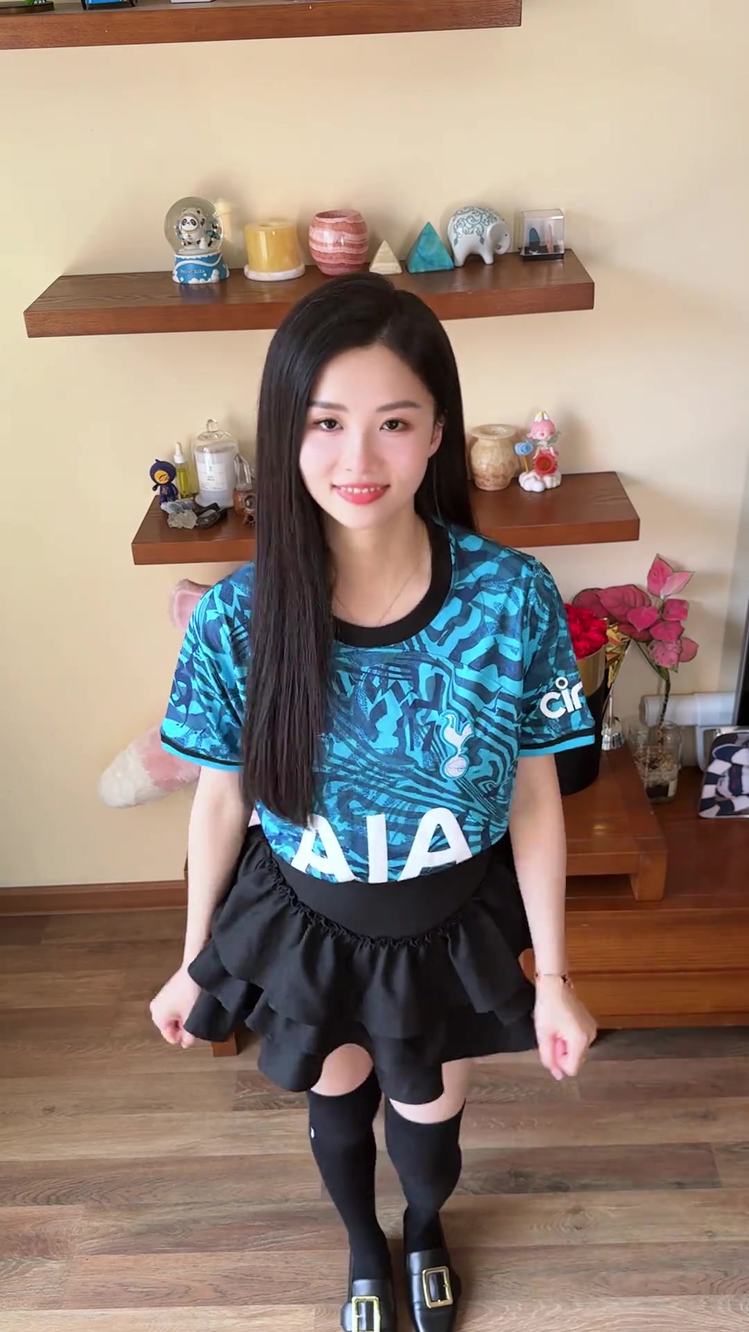 說一聲夢鴿真可愛不過分吧夢鴿是眾多足球女博主最耐看的