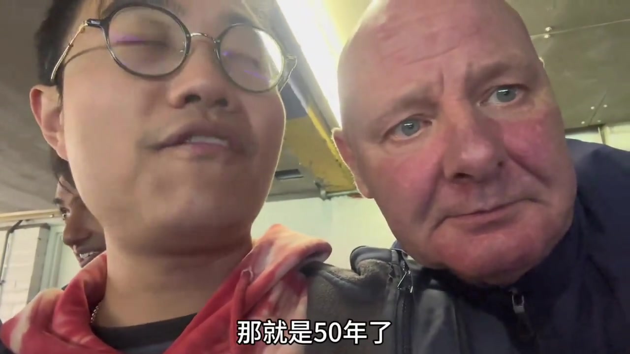 當告訴一位老埃弗頓球迷李鐵在踩縫紉機時