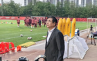 國足主帥下課，上村健一或離任，久爾杰維奇將受重用。