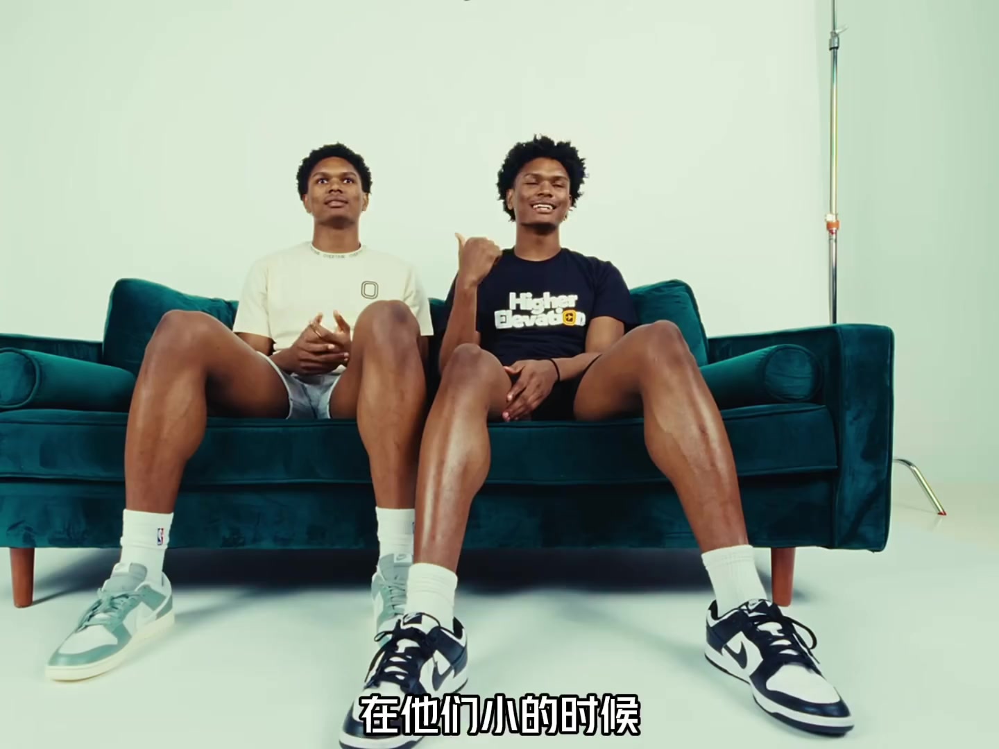 原來湯普森兄弟故事這么勵志阿門講述兄弟倆小時候許愿板的故事
