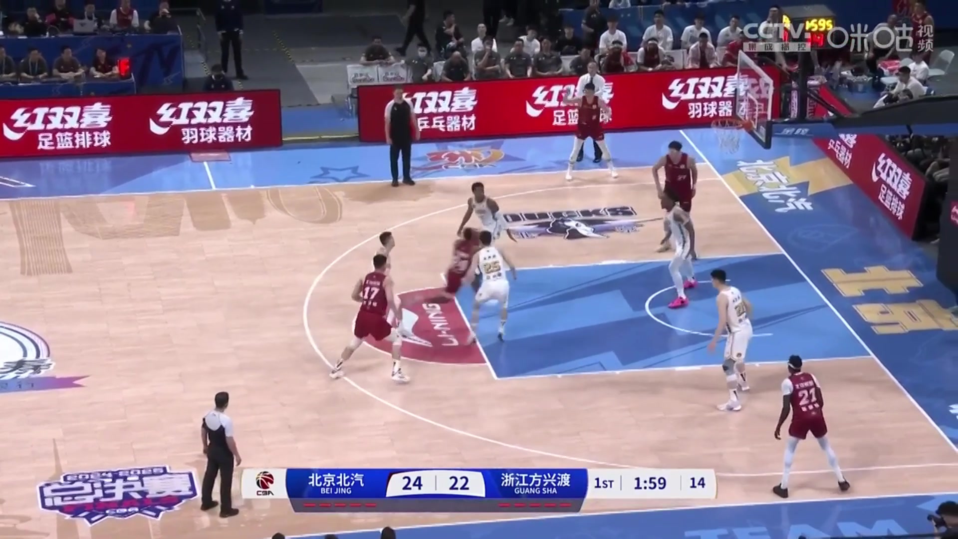 霸王舉鼎納托爾假投真傳周琦心領神會接球起飛暴扣虐筐