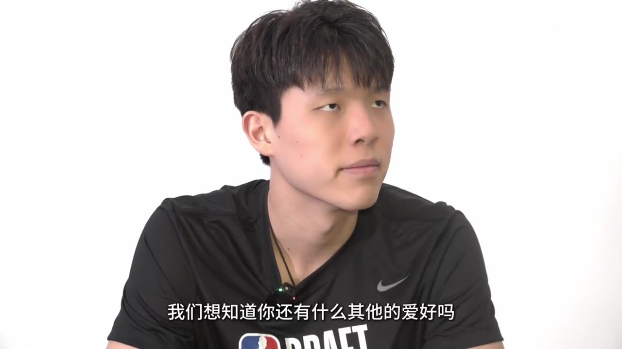 約基奇鐵粉楊瀚森玩游戲的時候最喜歡用約老師和貝爾坦斯