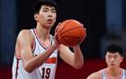 廣東U22男籃挑戰(zhàn)難，徐昕楊溢壓力大。
