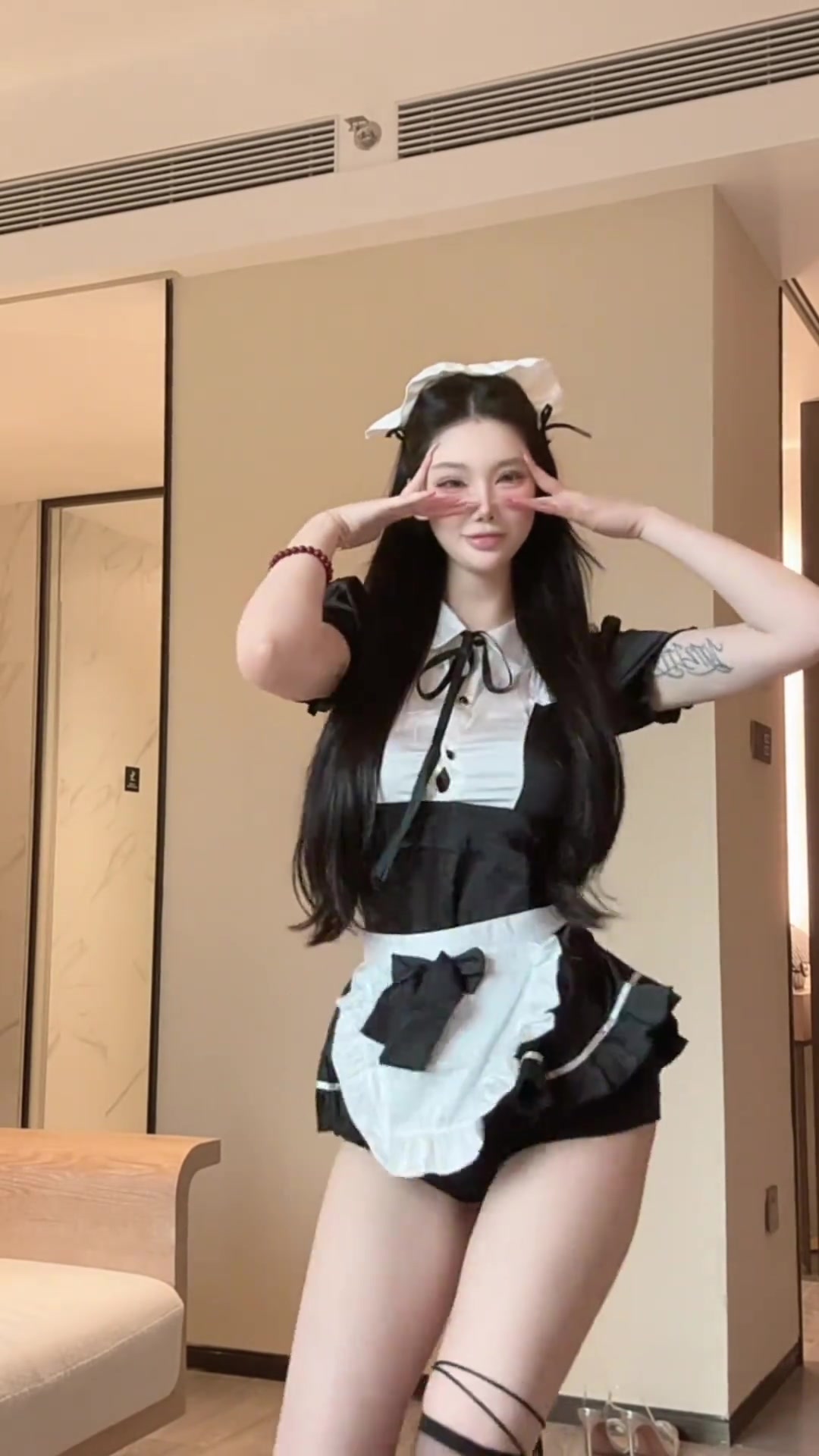 凱瑞圖前女友有這腿還看什么臉蛋啊
