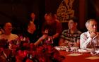 蘇群揭秘：樓忠福怒喊“你喝了”并敬酒。