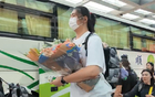 中國(guó)女籃亮相，張子宇花捧高挑，楊力維酷，楊舒予帥氣。