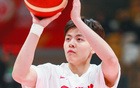 全民女籃，半場高光！11人得分，楊舒予領跑，17分領頭。