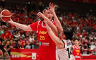中國女籃狂勝！張子宇表現亮眼，兩亮點值得贊。